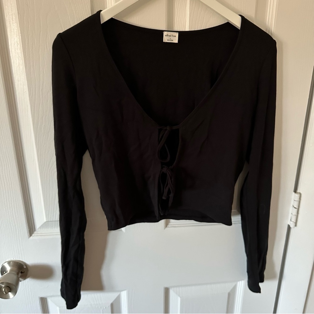 Wilfred Free Black Long Sleeve